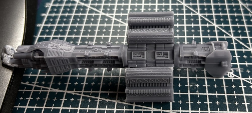 Babylon 5 Omega Class Destroyer Miniature - 130mm
