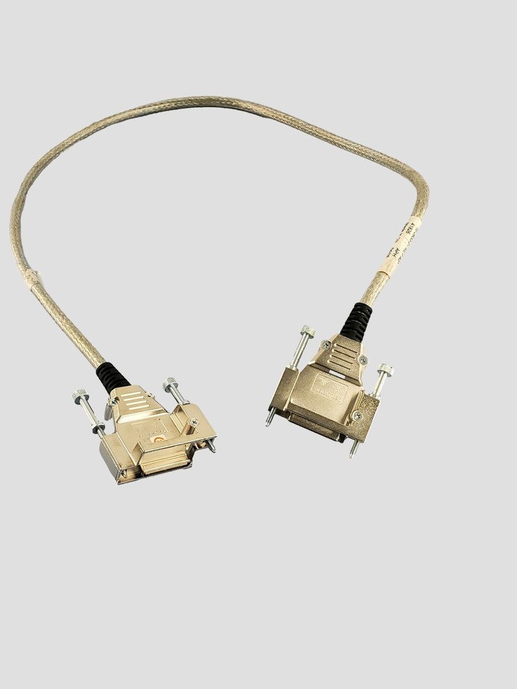 New Cisco CAB-STACK-1M  72-2633-01  1 Meter Stacking Cable