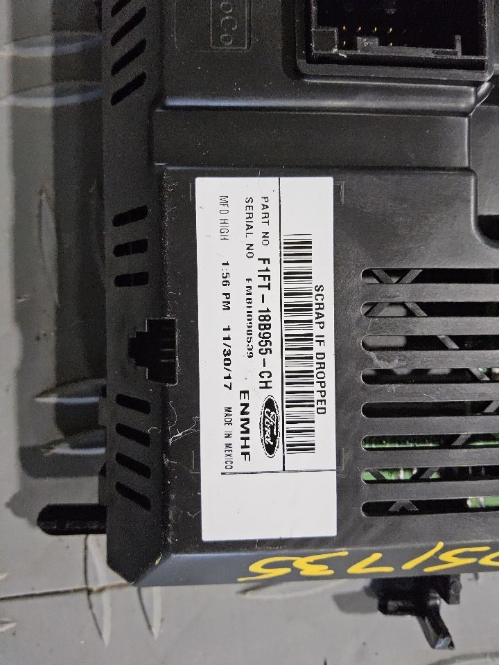 2015-2018 Ford Focus Front 4.2" Display Screen