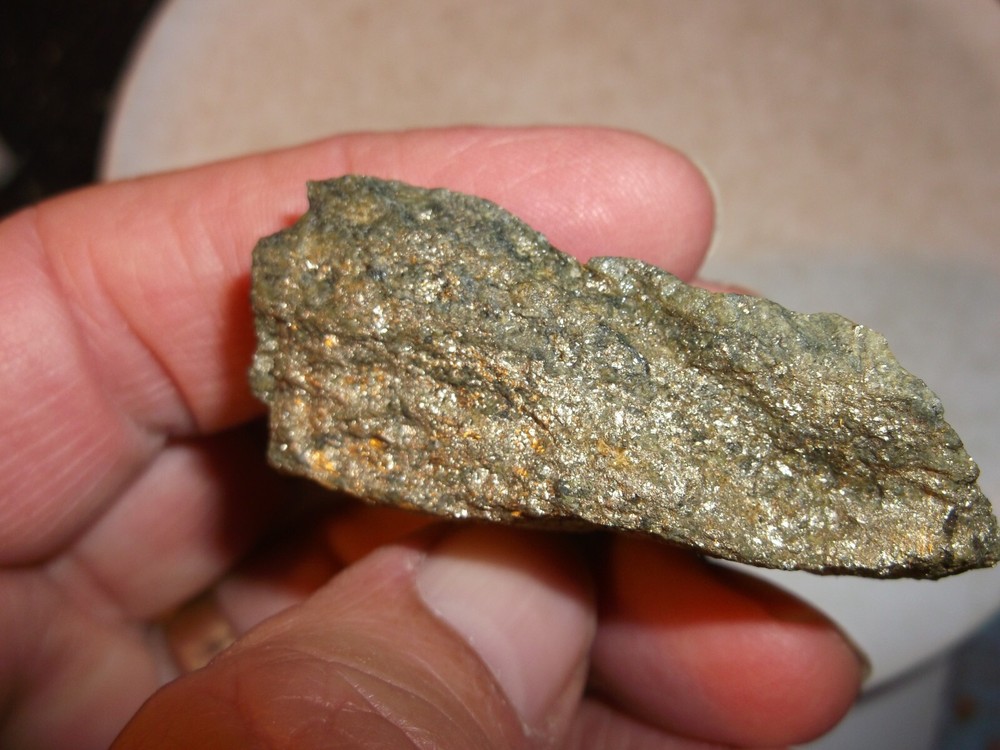 Gold, silver, copper, 61 grams samples ,ore high grade .
