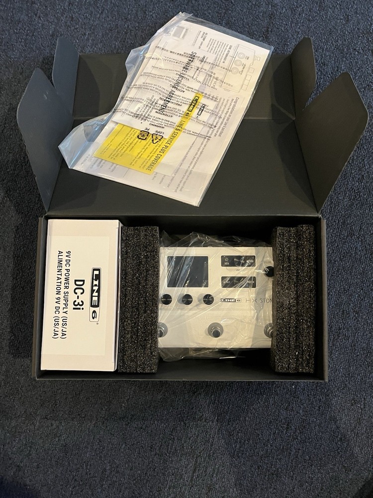 Line 6 HX Stomp Guitar Multieffects Floor Processor