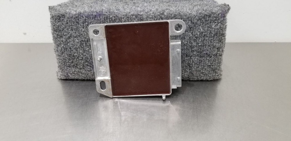04 CHEVY SSR SRS CONTROL MODULE 12246615