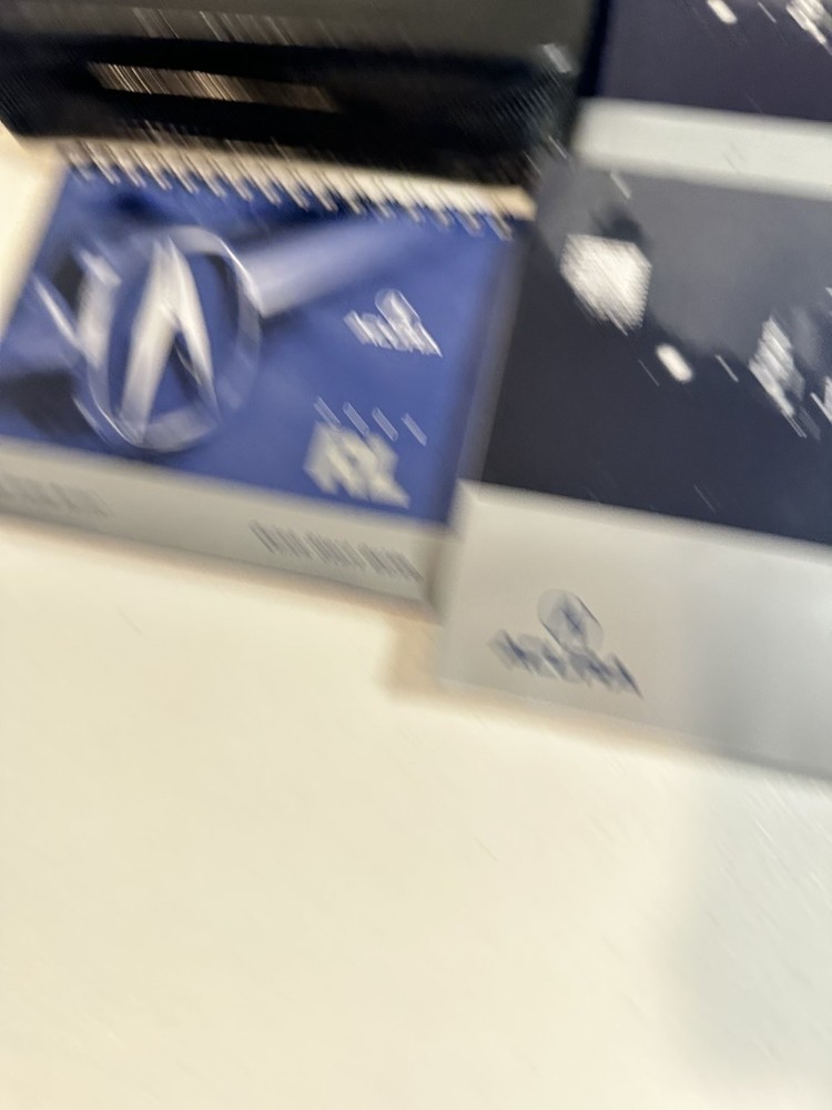 2004 Acura RL Owners Manual Set
