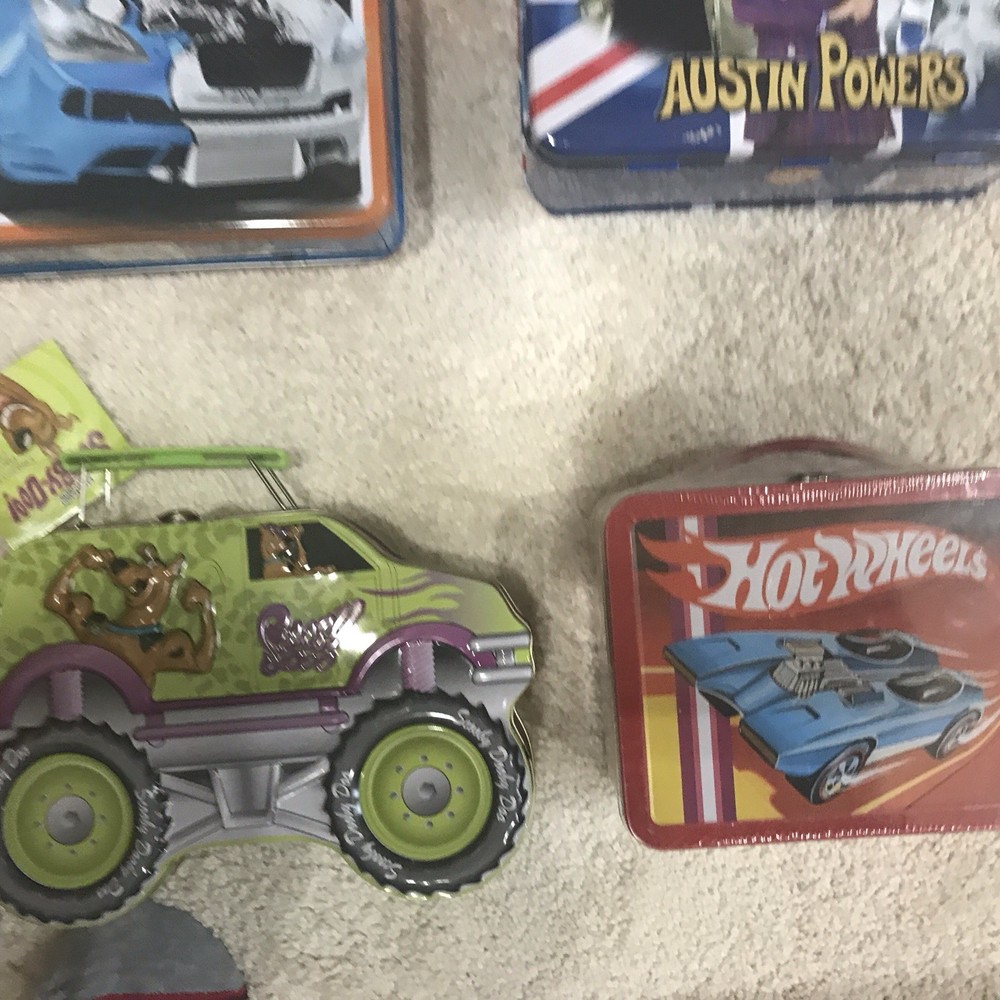 Collection Of 9 Lunch Boxes!
