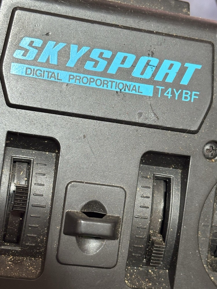 Futaba Skysport T4YBF Transmitter Airplane Remote Control System