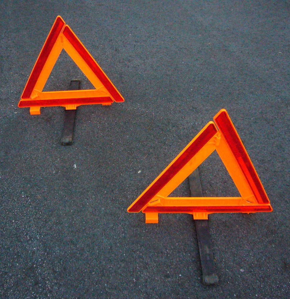 ROAD HAZARD REFLECTORS HEAVY DUTY FOLDING PAIR