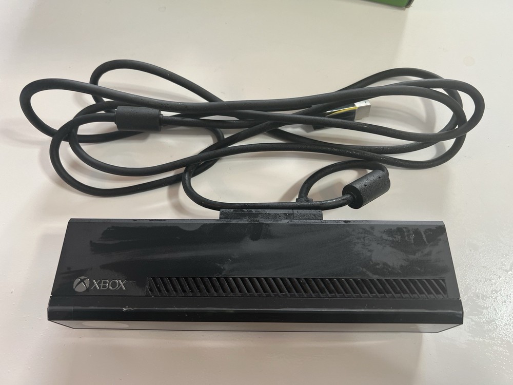 Microsoft Xbox One Kinect Sensor - 6L6-00001 (Black)