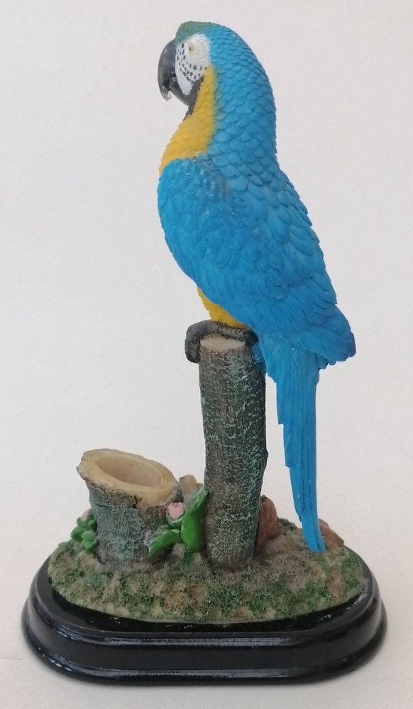 Macaw Parrot & Parakeet Figurines Resin