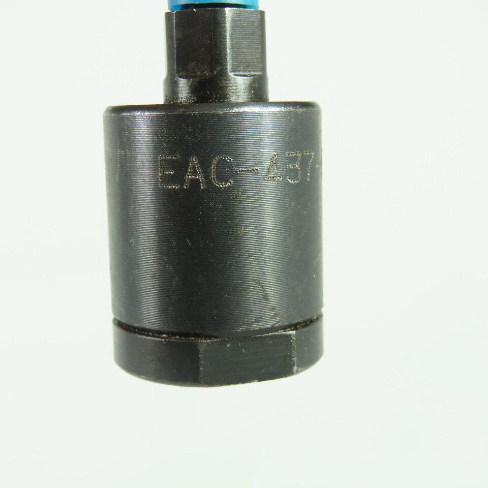 E & E EAC-437-F Self Aligning Coupler 7/16"