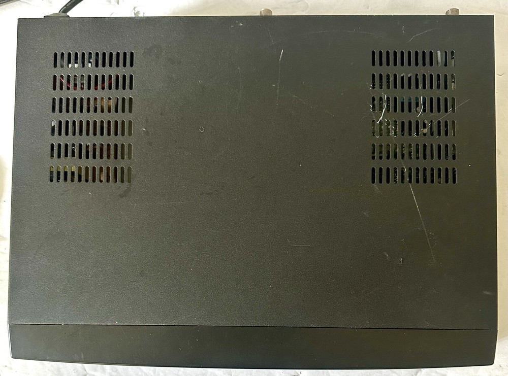 Digital Video Broadcasting DMT1000 Digital Multimedia Satellite Receiver