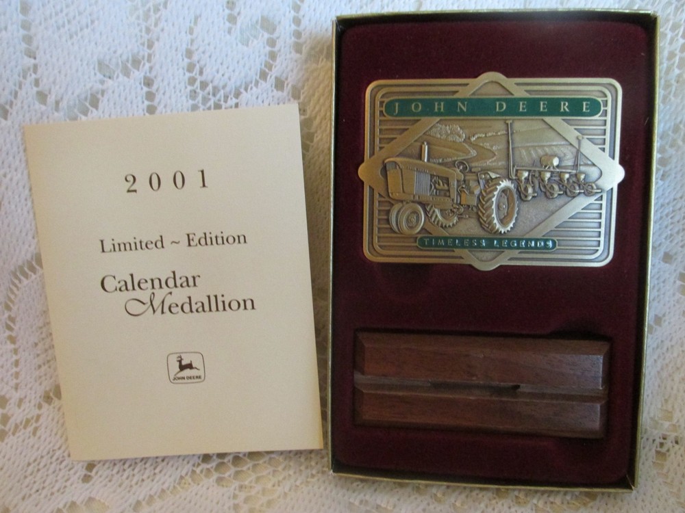 2001 John Deere Calendar Medallion Timeless Legends