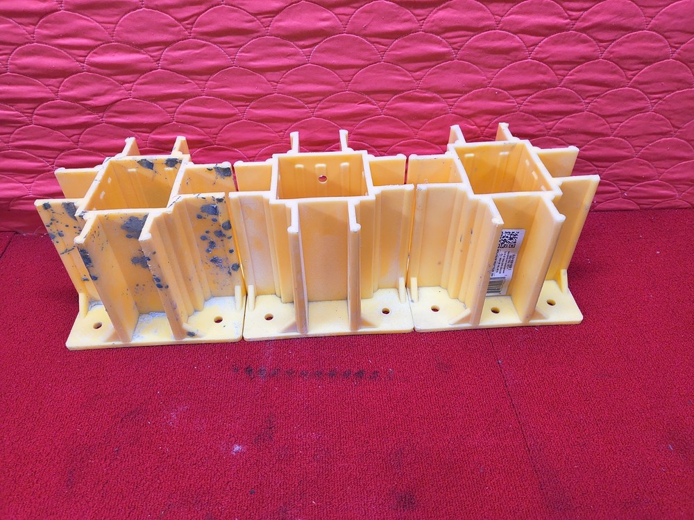 9 Used Safety Boot Guardrail System Good Condition