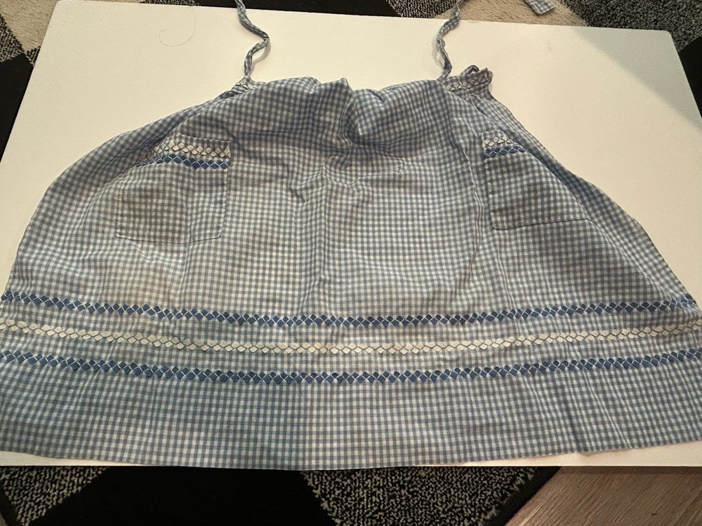 5 Half Tie Around 50/60s Aprons