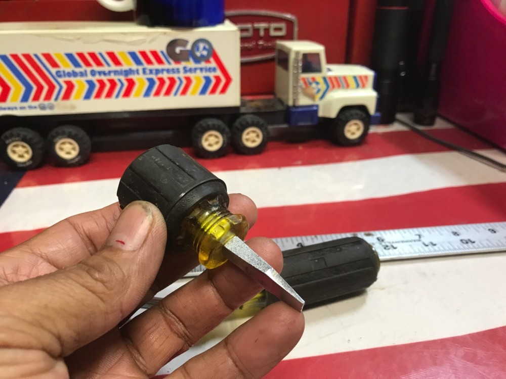 Klein tools screwdriver 2pc. 3333