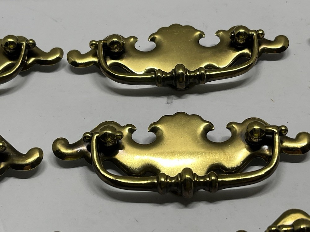 VTG Lot (8) NOS Batwing Style Drop Bail Drawer Pulls