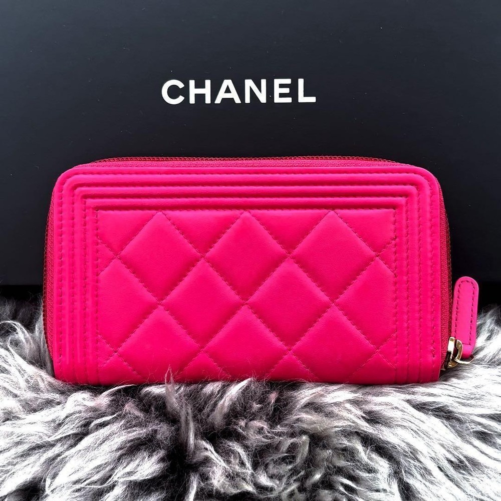 Chanel Boy Chanel Round Zip Medium Wallet