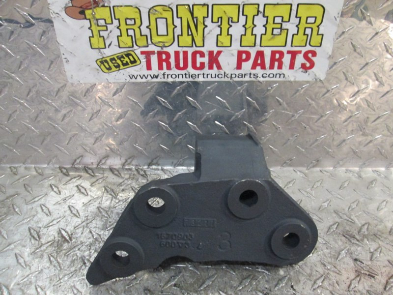 Engine Mount 1670903 (548-10991)