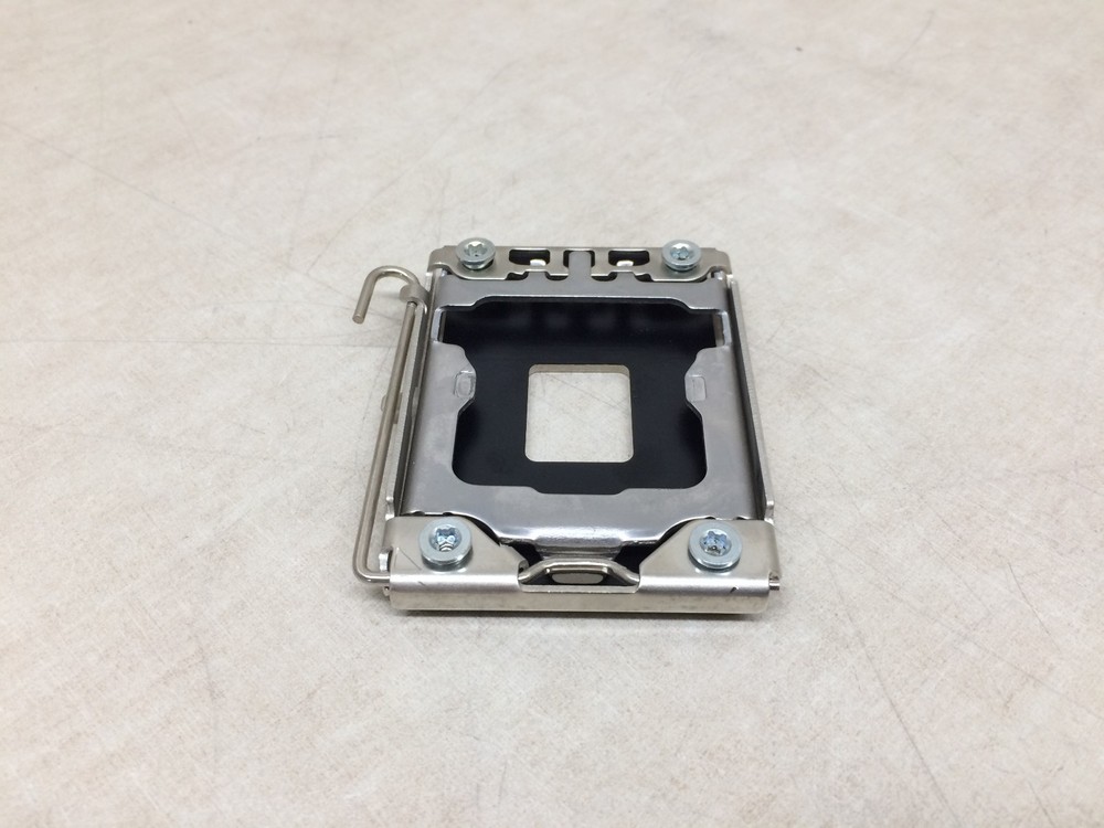 Foxconn LGA1366/1356 Retention Bracket, CPU Latch Mount