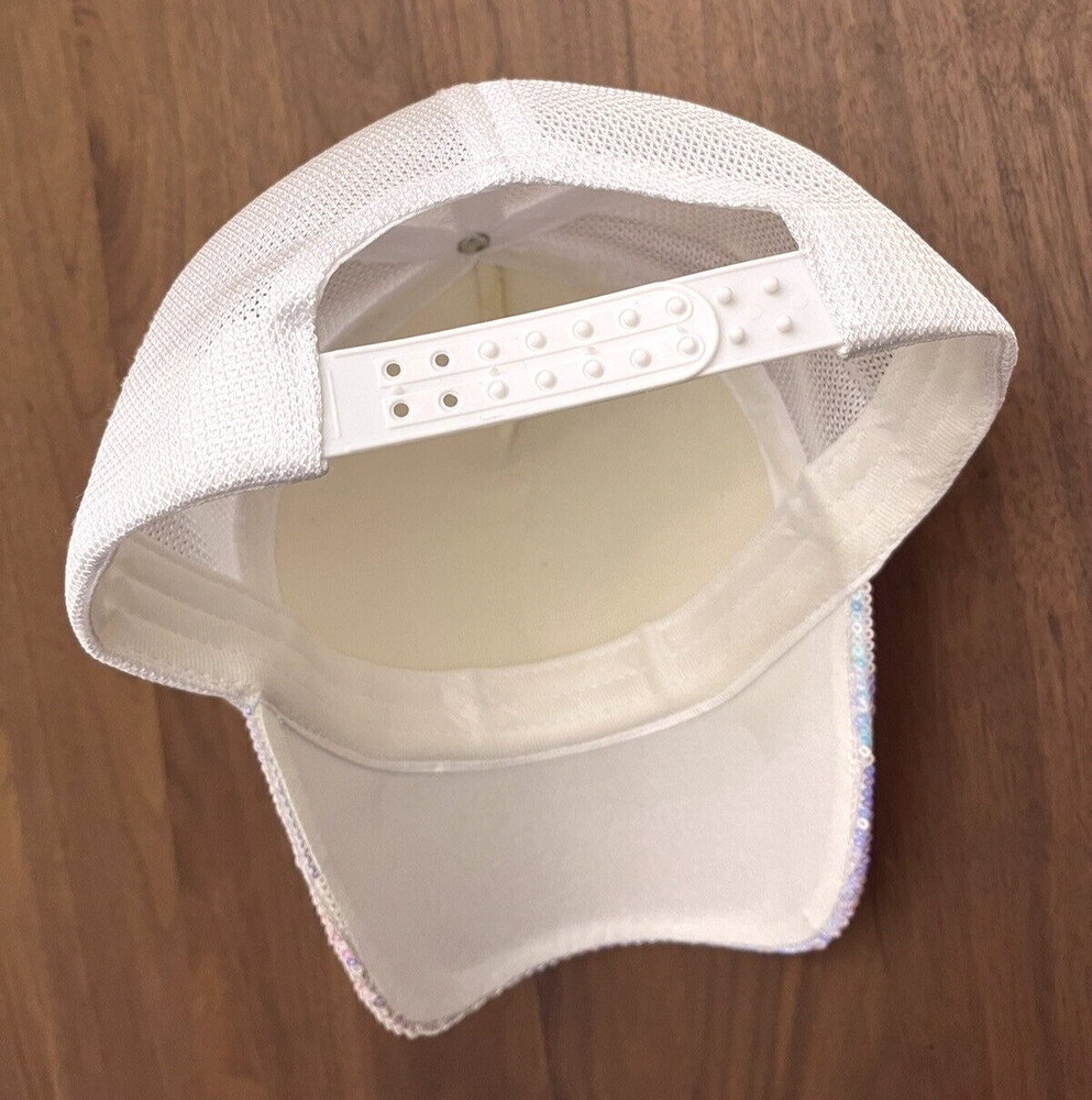 🧢 White adjustable cap, reflective front purple & pink ✨