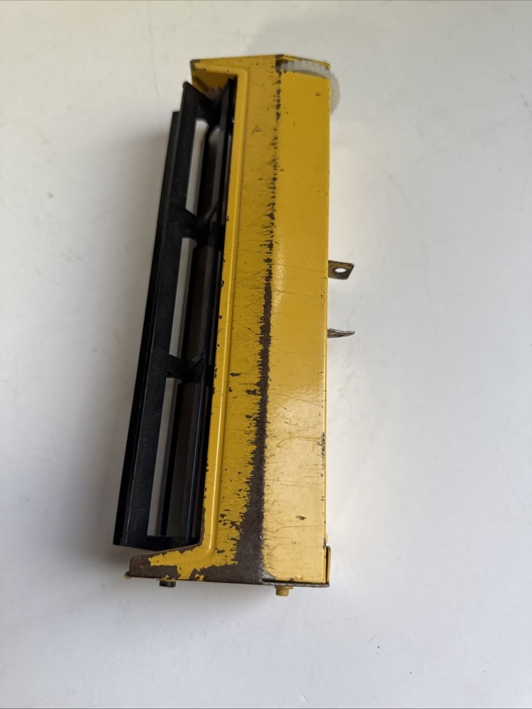 New Holand 1/16 Grain Head (4)