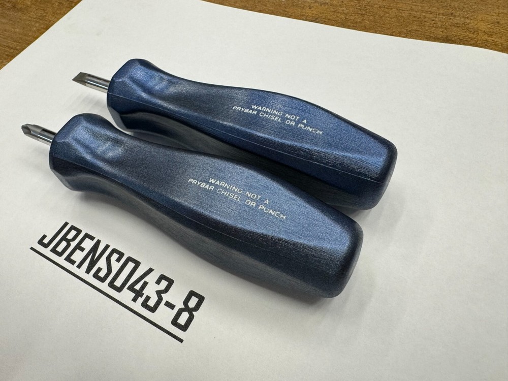 Snap-on Tools RARE POWER BLUE 2pc Hard Standard Handle Stubby Screwdriver Set