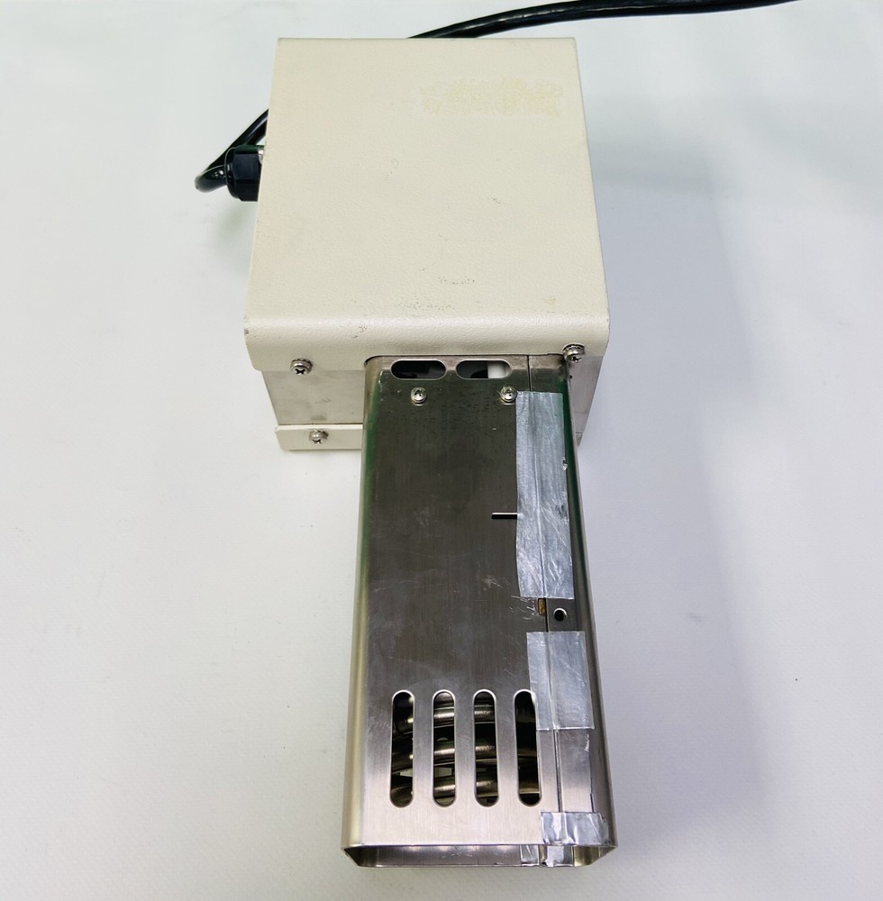 HAAKE MODEL DC1 HEATED WATER BATH CIRCULATOR IMMERSION RECIRCULATING 002-4176