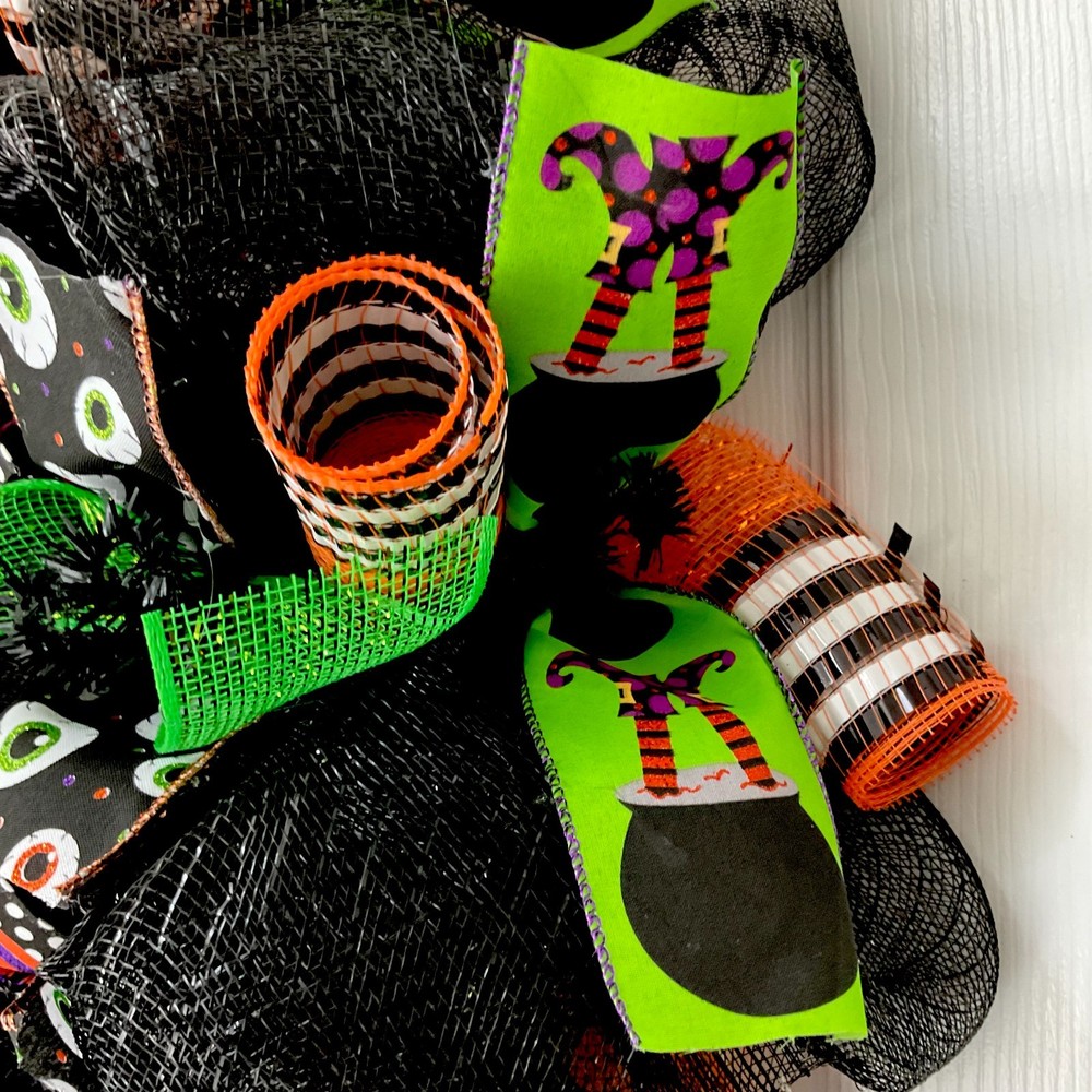 Mason Jar Eyeballs Halloween Deco Mesh Wreath