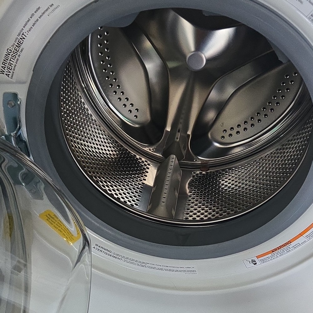 Splendide WDC7200XCD Front-Loading Electric Washer Dryer Combo White