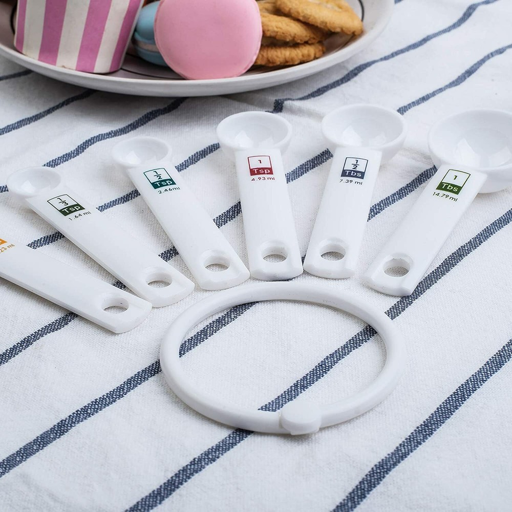 FOX RUN 6 Piece Plastic Measuring Spoons Set - White