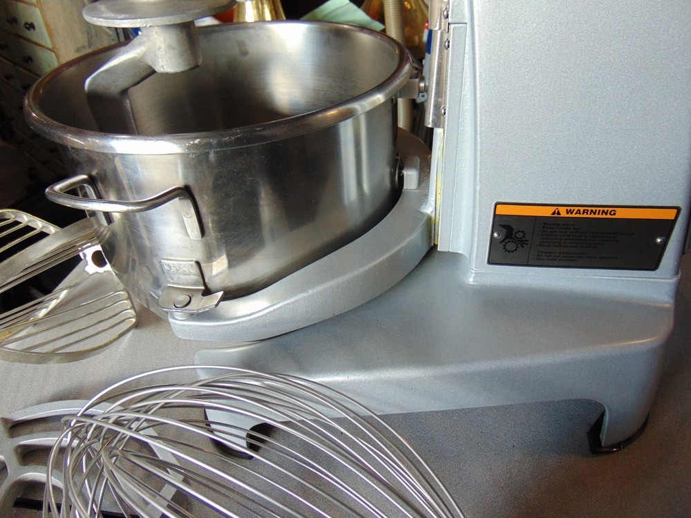 HOBART HL200 20 Quart Mixer