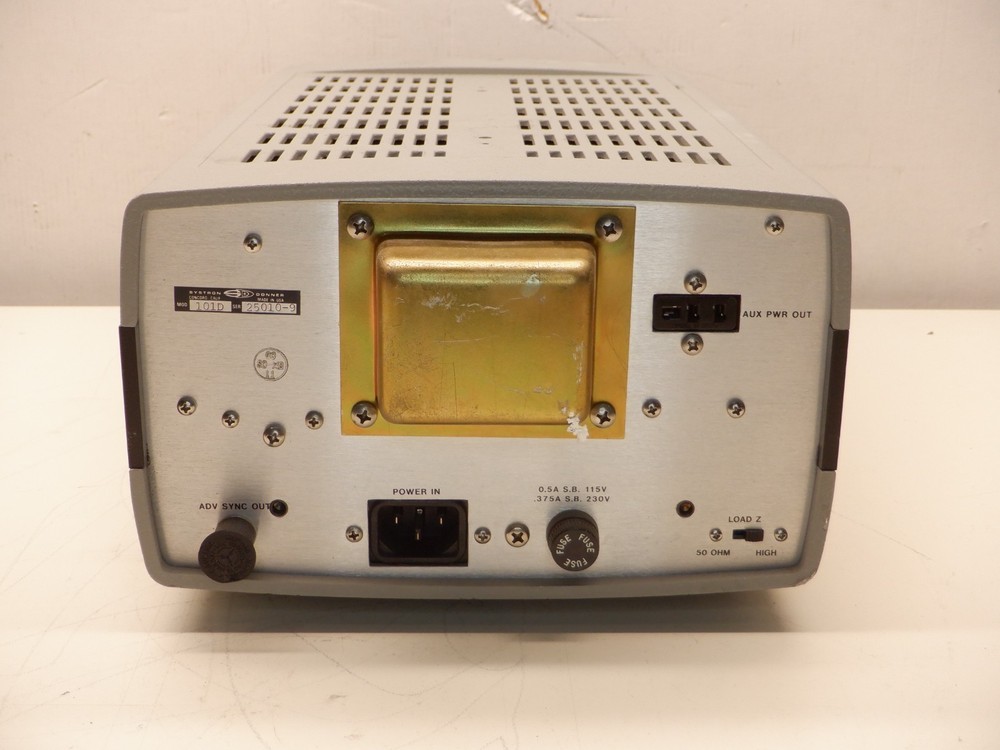 SYSTRON DONNER 101D PULSE GENERATOR