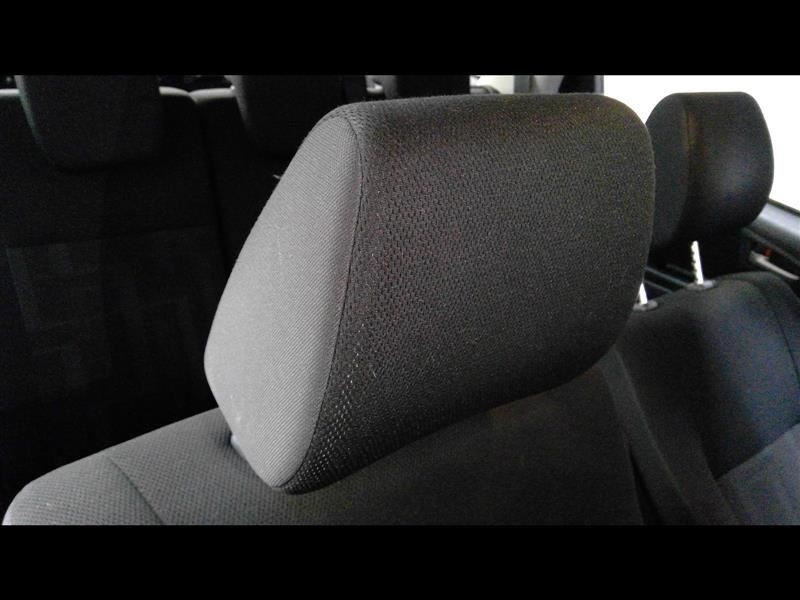 SX4       2010 Headrest 366945