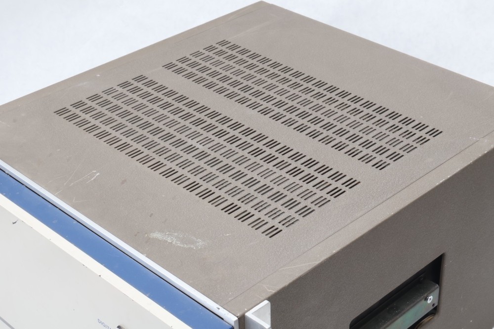 Sony BVT-1000 Time Base Corrector w/ Boards For BVH-1000