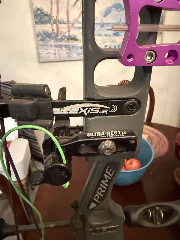 Prime 65 Lbs Rt Hand Centergy Bow