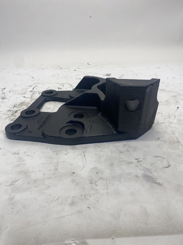 Cummins X15 Engine Mount 3606384C2 (548-12864)