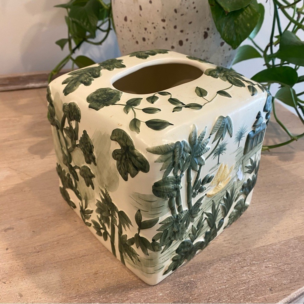 Tropical Beach Green Tissue Box