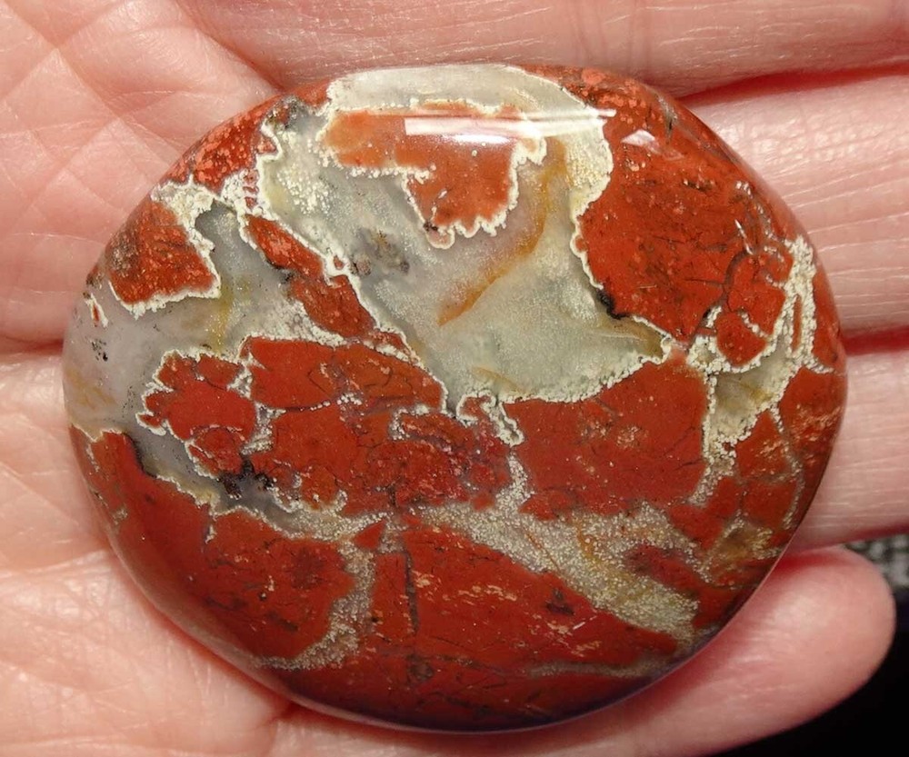 Red Jasper Worry Stone sc681h