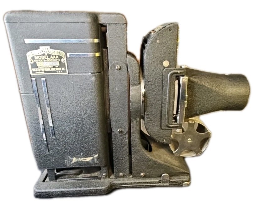1940s SVE Tri-Purpose Projector Model AAA #84380 W/Original Case AS IS!!!