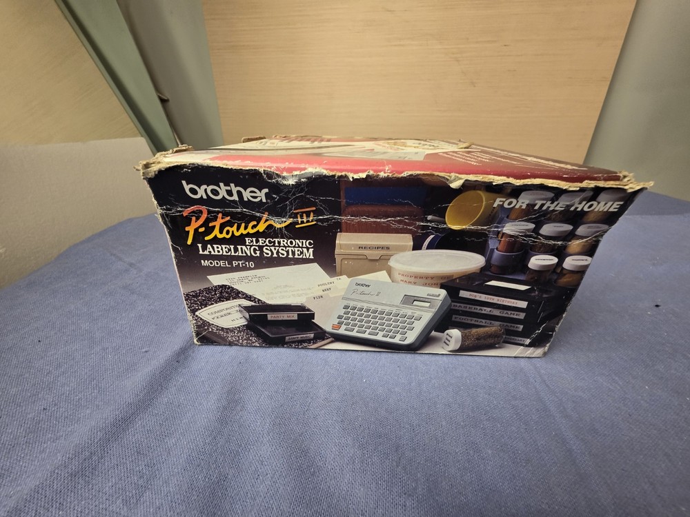 Brother P-Touch III Electronic Labeling System Model PT-10