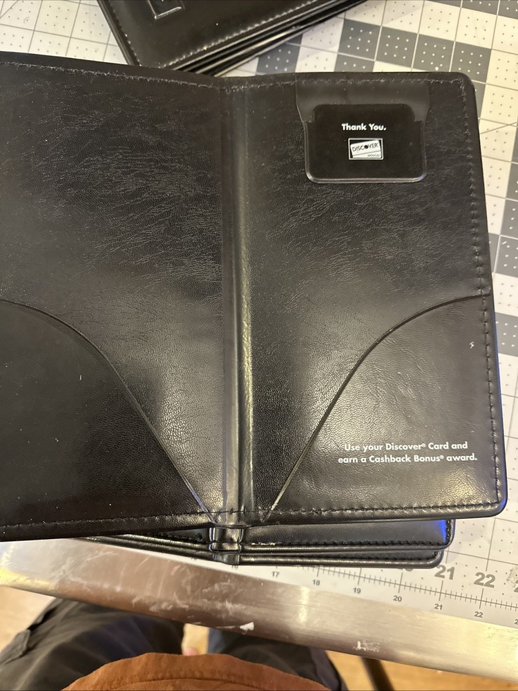 9- Used Double Panel Discover CHECK Books PRESENTERS RESTAURANT