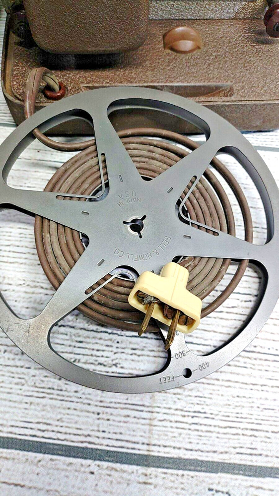 Vintage Bell & Howell 8mm Projector Model # 253-A - UNTESTED