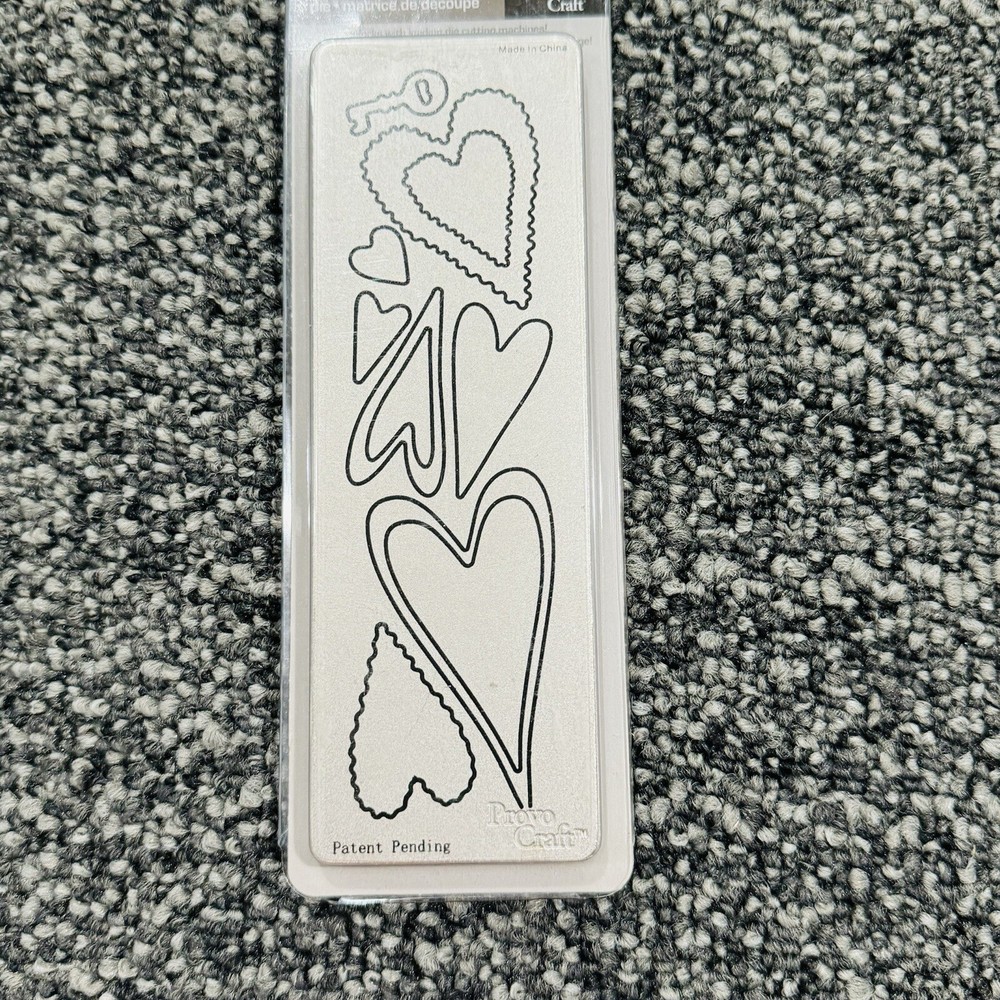 Cuttlebug - 2 Dies Hearths And Stamps Provo Craft