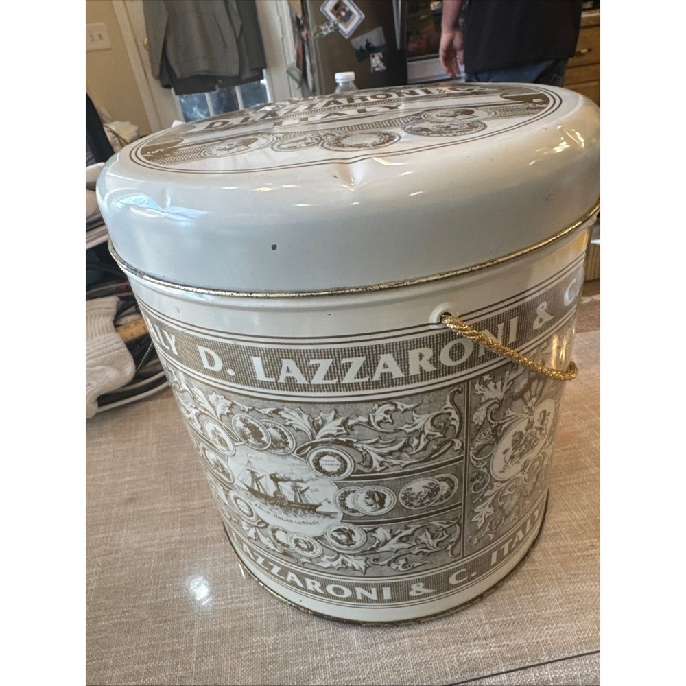 Vintage D Lazzaroni & C Italy Round Tin Container Storage Keepsake Decorative