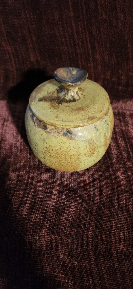 Signed Pottery Lidded Jar Speckled Stoneware Else Moyer