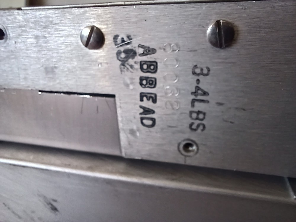NARCO NAV/COM P/N: NAV 200 W/ CONNECTOR TRAY