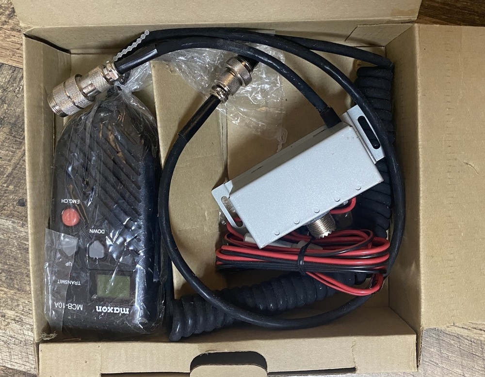 MAXON MCB-10A MICRO MOBILE CB RADIO / 40