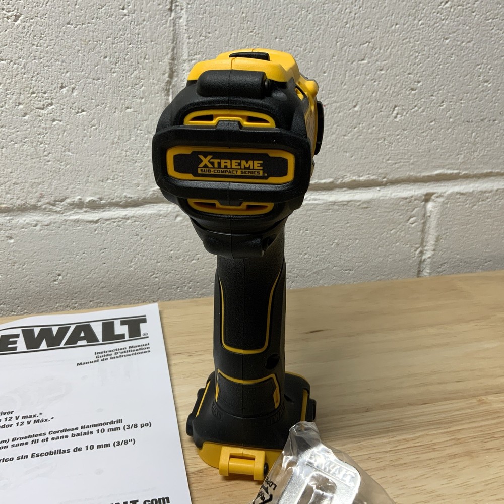 Dewalt XTREME 12v MAX Drill Driver DCD701 NEW FROM KIT