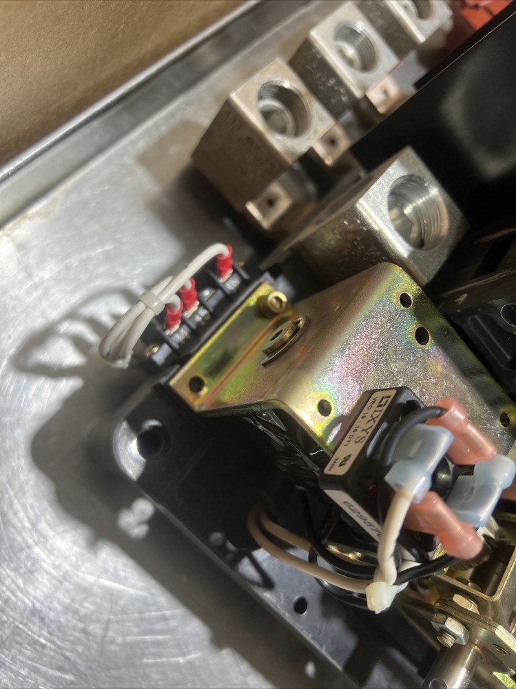 ASCO AUTOMATIC TRANSFER SWITCH Cat No E07ATSC30260N5XC Nos Surplus. Fresh Pull