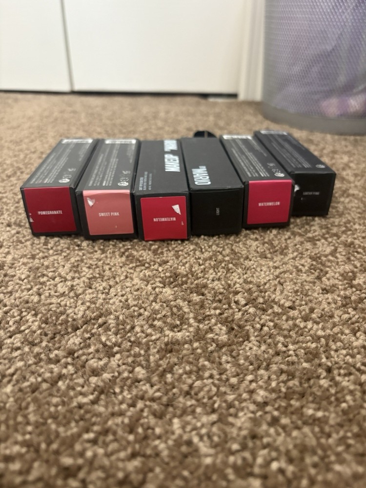 Makeup by mario bundle of 10
