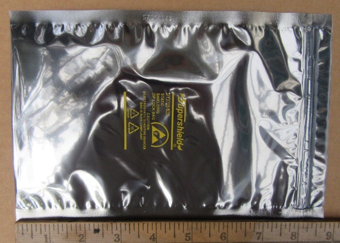 100 5x8" Zip-Top Dou Yee Static Shield Bags